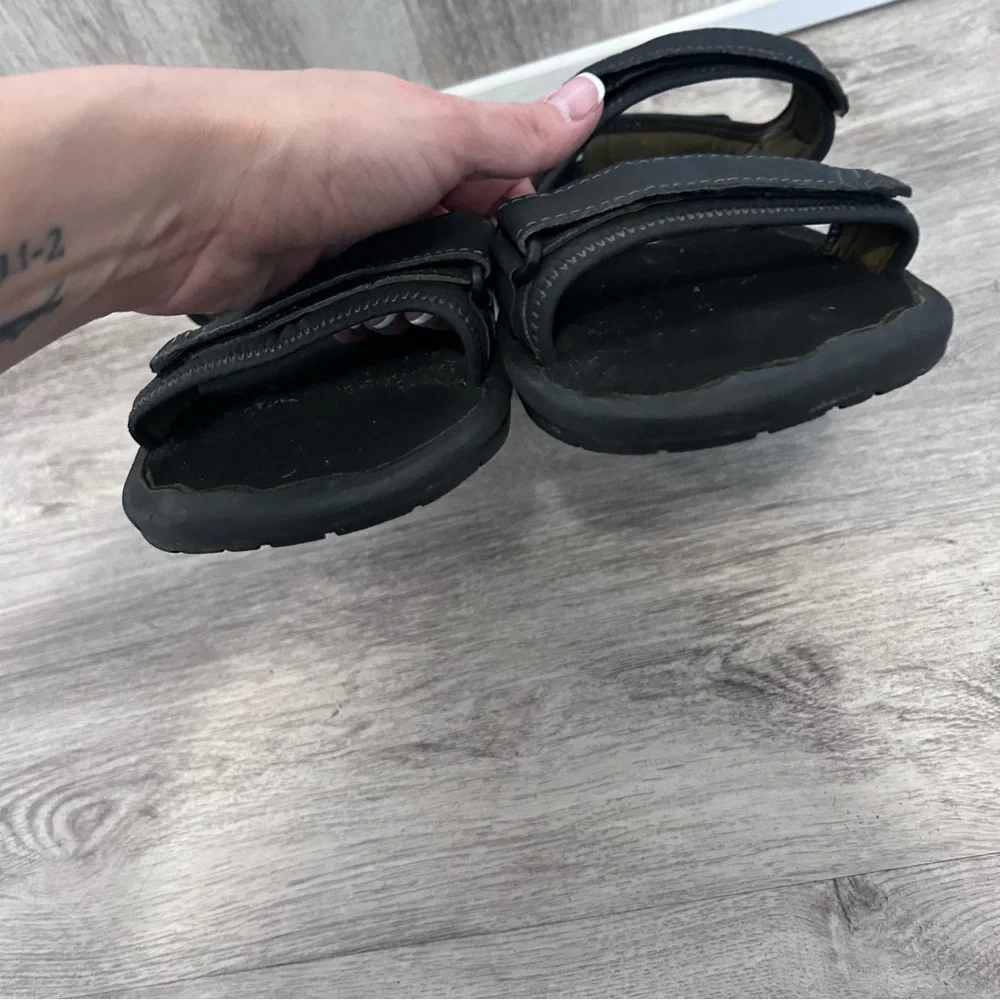 Olukai Waterproof Hiking Sandal Men's 10 Black Sz Hokua pahu Beach Outdoor